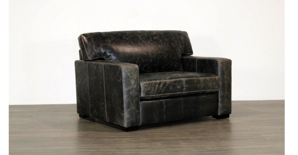 oversize leather chair